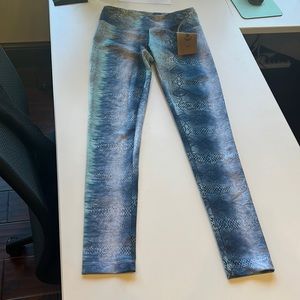 Light workout leggings